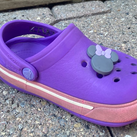 Crocs girls purple and pink clogs slip on. Size 6-7. Used - Picture 4 of 9